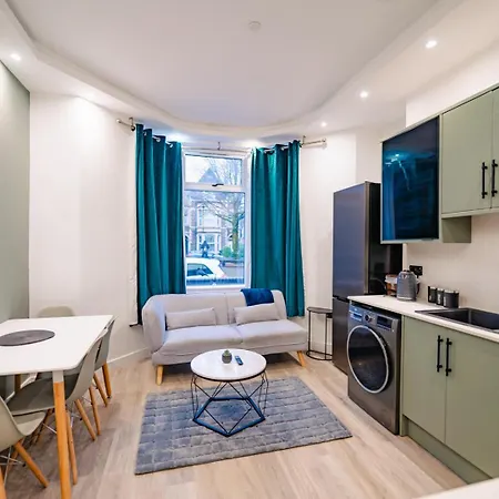 Luxury Apartments In Cardiff City Centre Exterior photo