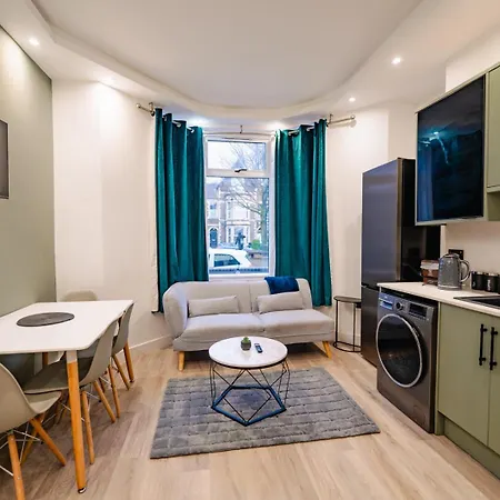 Luxury Apartments In Cardiff City Centre Exterior photo