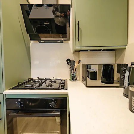 Luxury Apartments In Cardiff City Centre Room photo