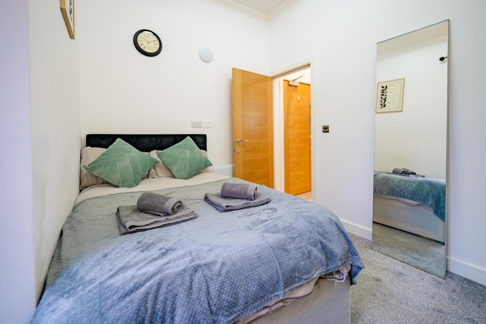 Apartment Luxury Apartments In Cardiff City Centre
