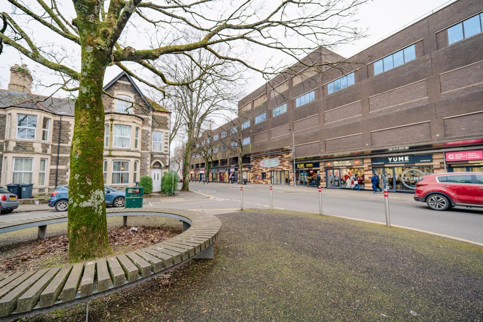 Apartment Luxury Apartments In Cardiff City Centre *