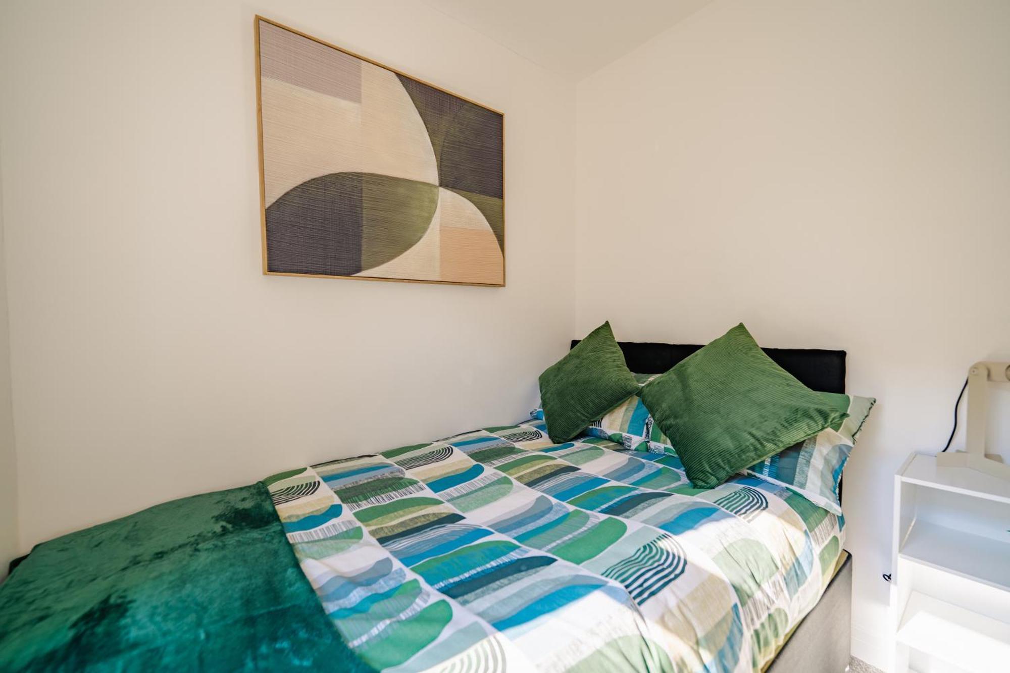 Apartment Luxury Apartments In Cardiff City Centre *