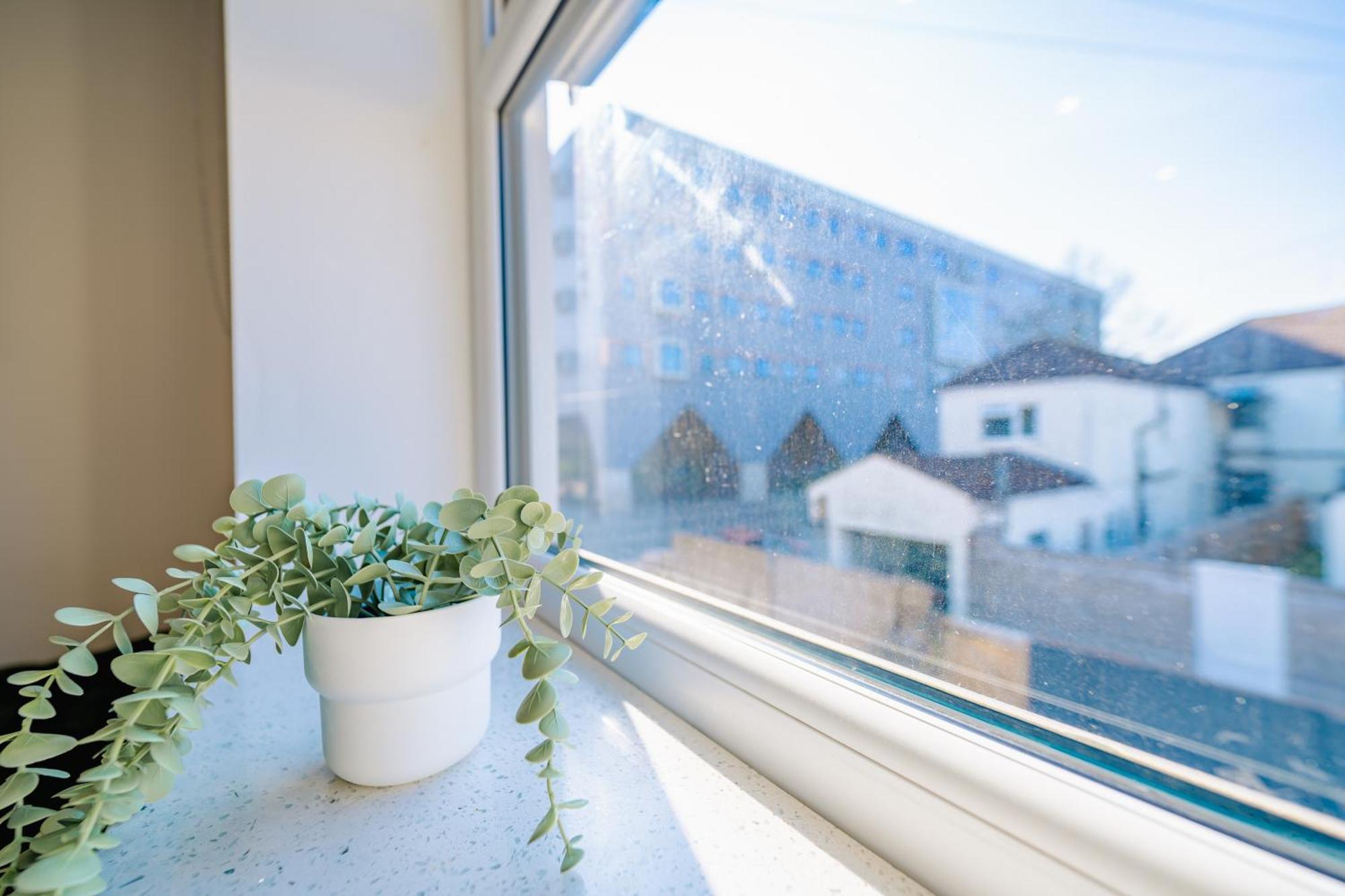 Luxury Apartments In Cardiff City Centre Apartment Cardiff